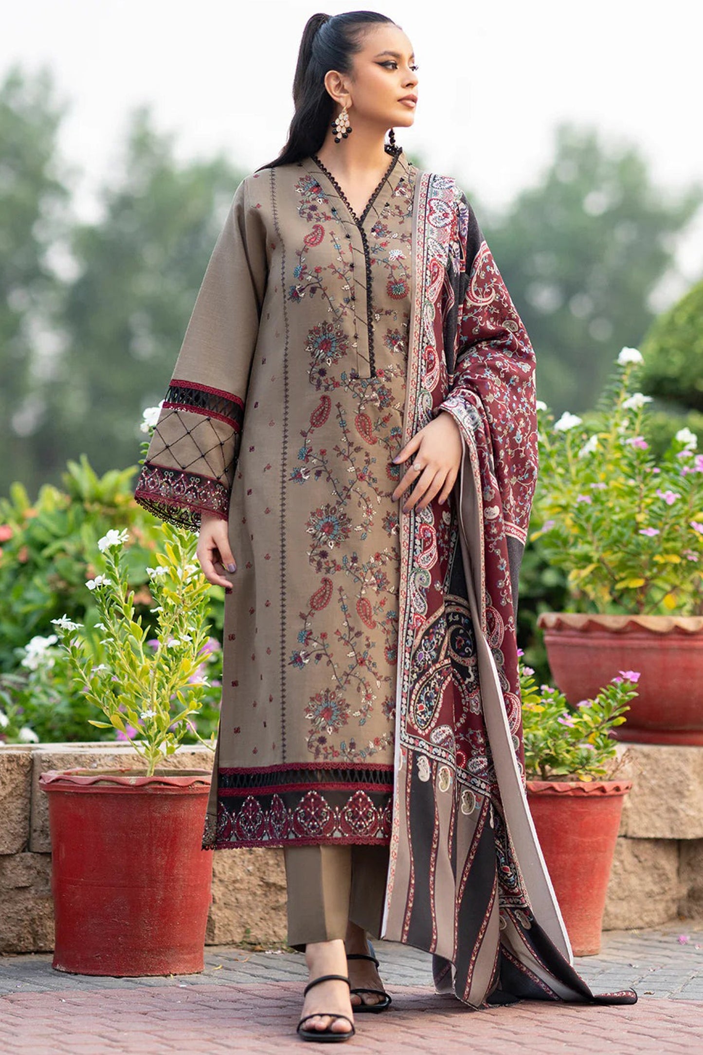 CF617-WINTER 3PC Dhanak Embroidered suit with Printed Shawll