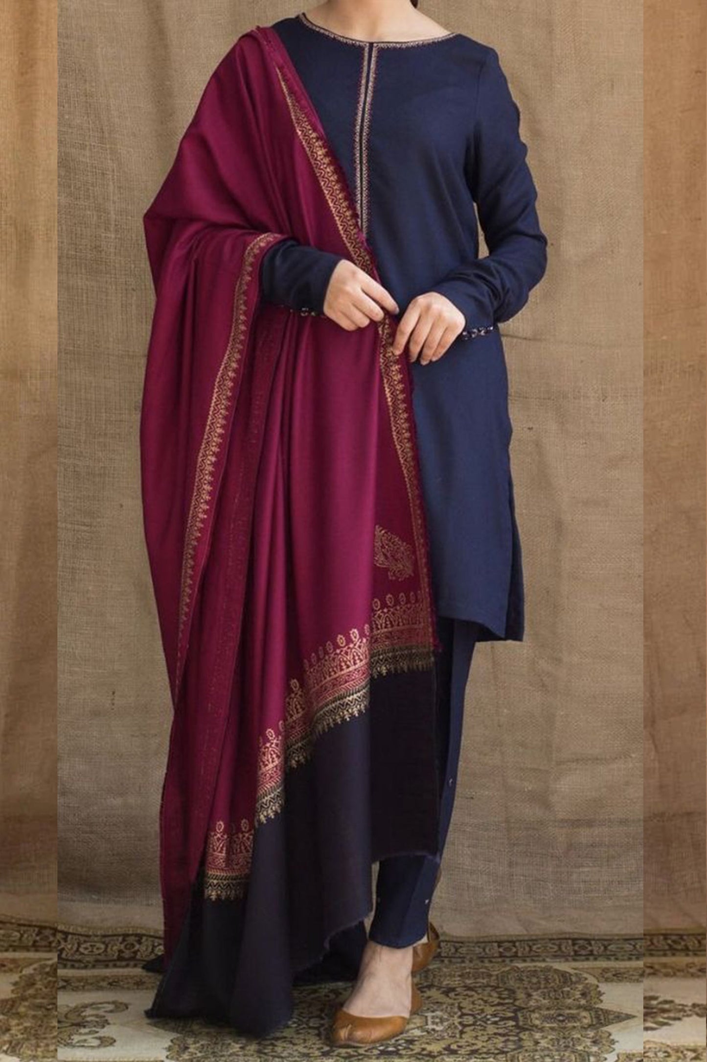 CF405-WINTER 3PC Dhanak suit with printed Shawll