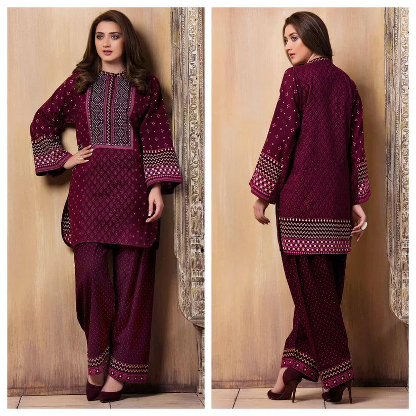 Laj wanti CF015- 2Pc Embroidered Lawn Suite With Fully Embroidered trouser & Patches