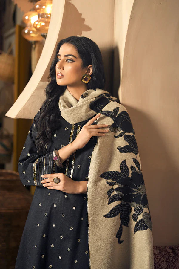 CF916-3PC Winter Dhanak Embroidered suit with Printed Shawll