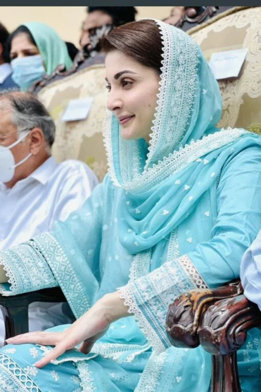 Sobia Nazir CF008 - Maryam Nawaz Lawn MN-756 – 3Pcs Embroidered Lawn CF008