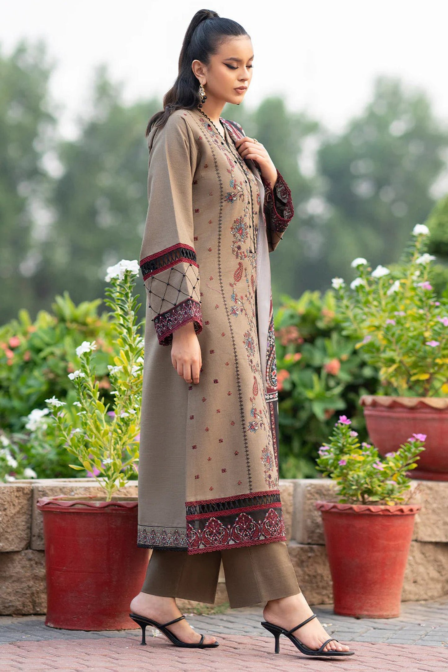CF617-WINTER 3PC Dhanak Embroidered suit with Printed Shawll