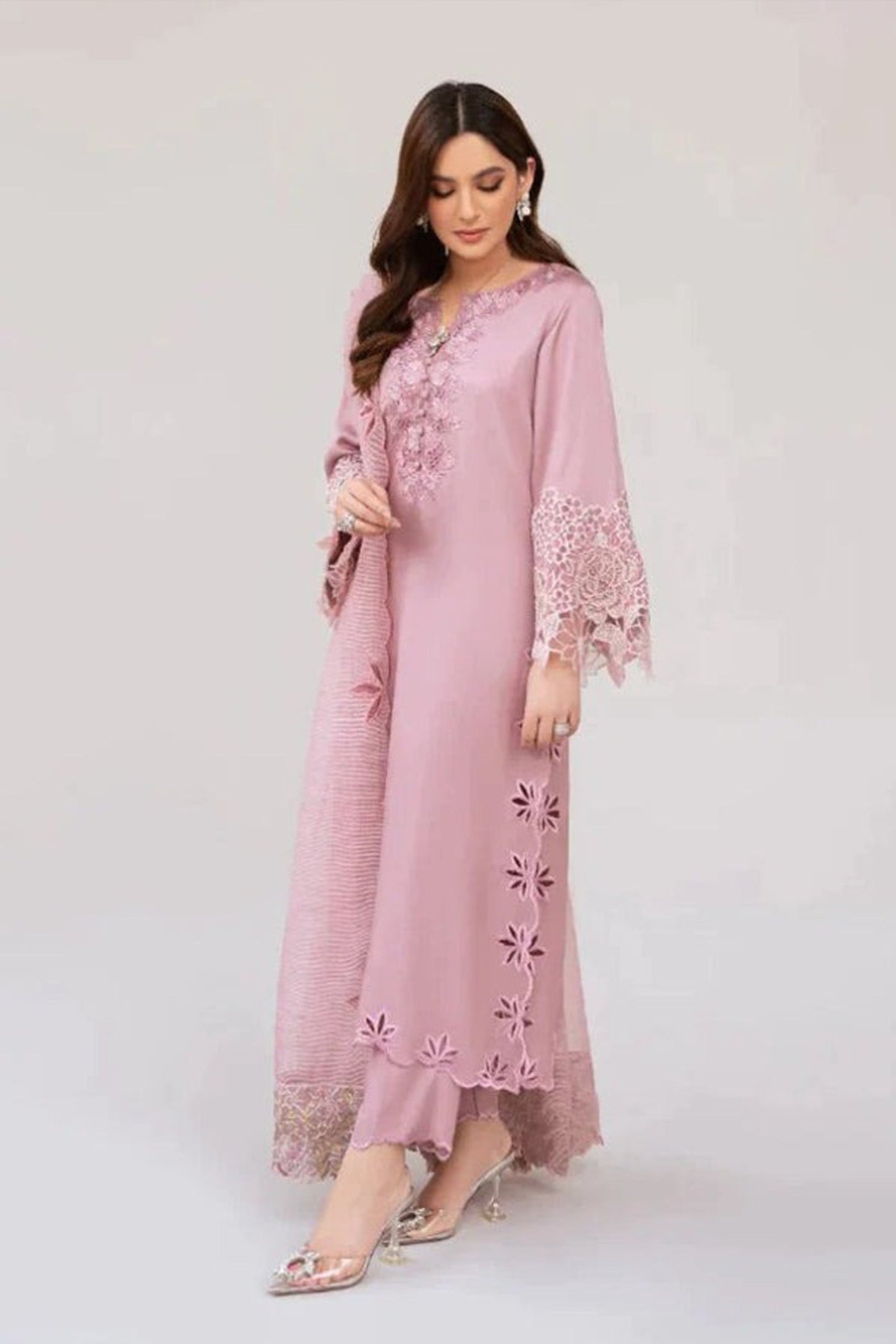 CF613-winter Khaddar Unstitched 3 Piece Embroidered Dress with Embroidered Organza Duppatta