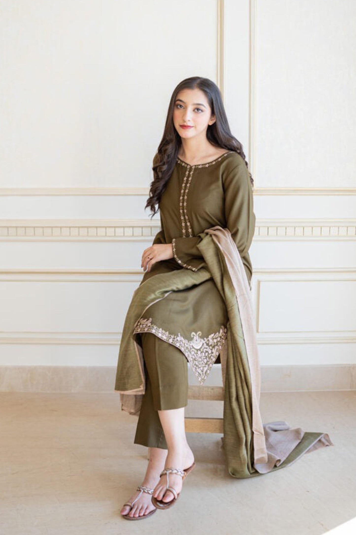 CF612-Asling Winter 3PC Dhanak suit with Embroidered Shawll