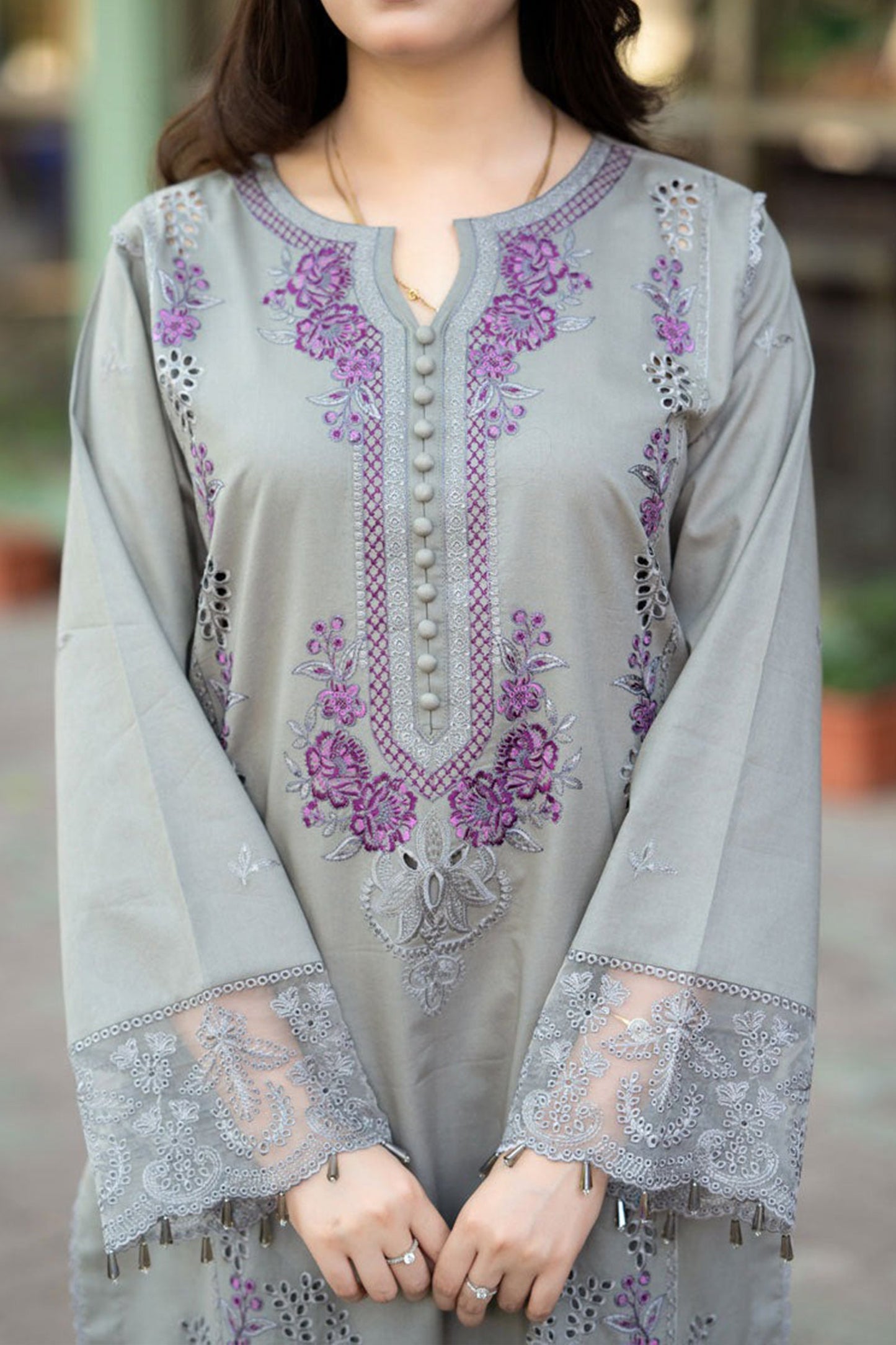 CF1126-LIBAAS-3PC DHANAK EMBROIDERED SHIRT WITH CHIFFON EMBROIDERED DUPATTA