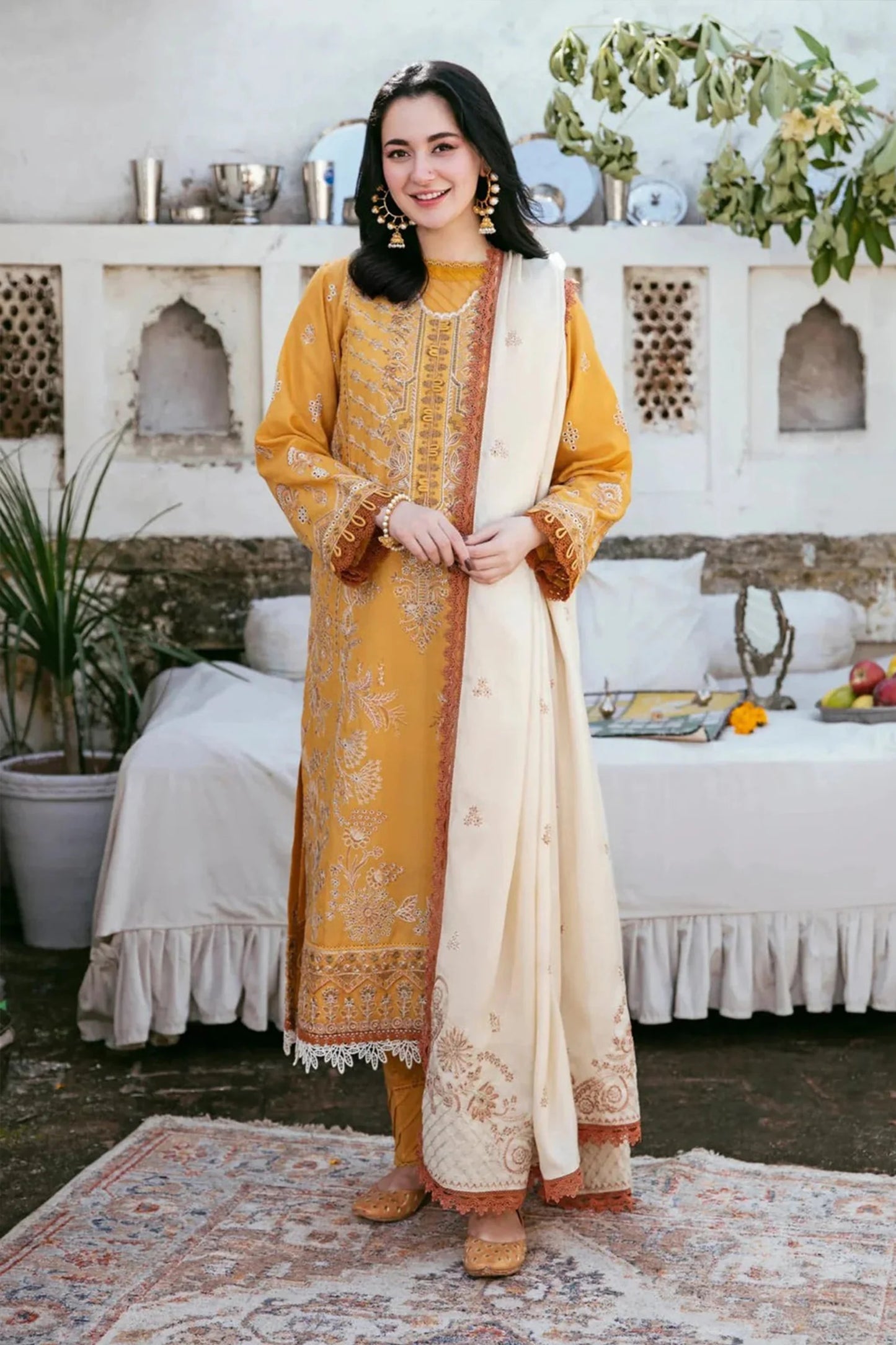 CF1124 -3PC DHANAK EMBROIDERED SHIRT WITH DHANAK EMBROIDERED SHAWL