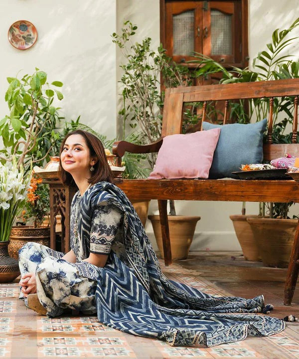 CF1205-Faiza Saqlain 3PC Embroidery Dhanak Printed Suit