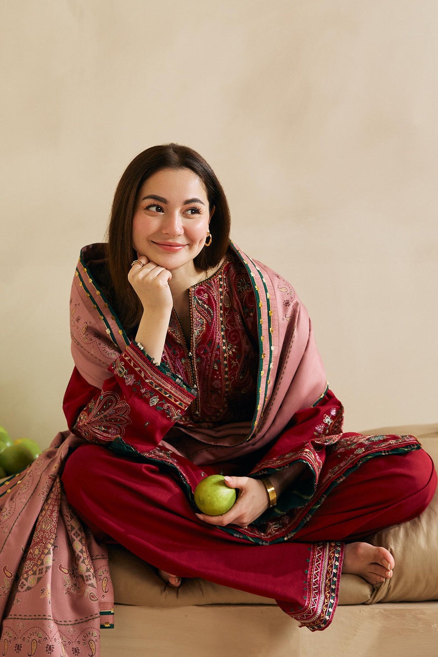 CF602-WINTER 3-Pc Embroidered Dhanak Suit with Heavy Embroidered Dhanak Shawll