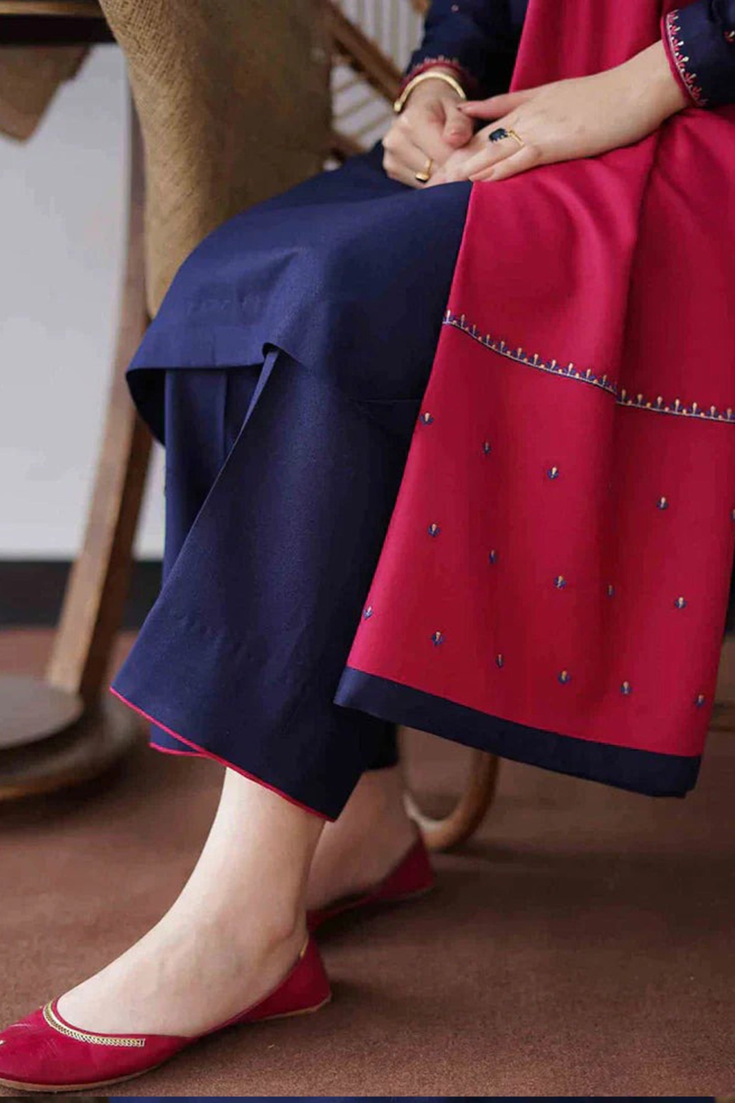 CF404-Asling Winter 3PC Dhanak suit with Embroidered Shawll
