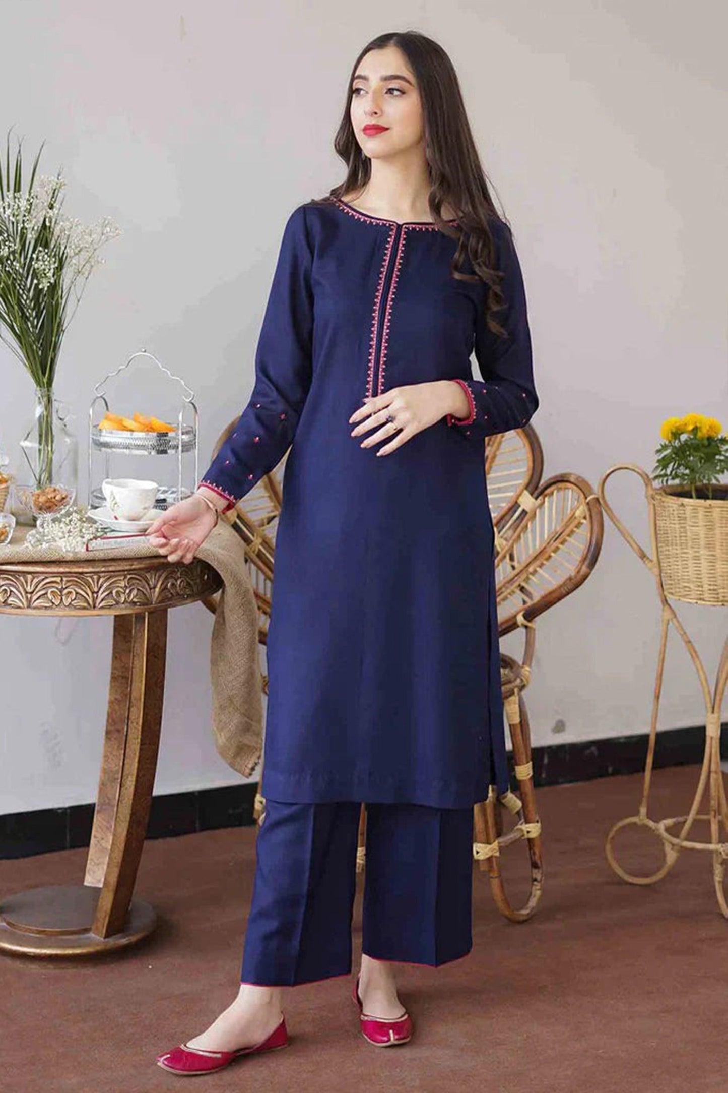 CF404-Asling Winter 3PC Dhanak suit with Embroidered Shawll