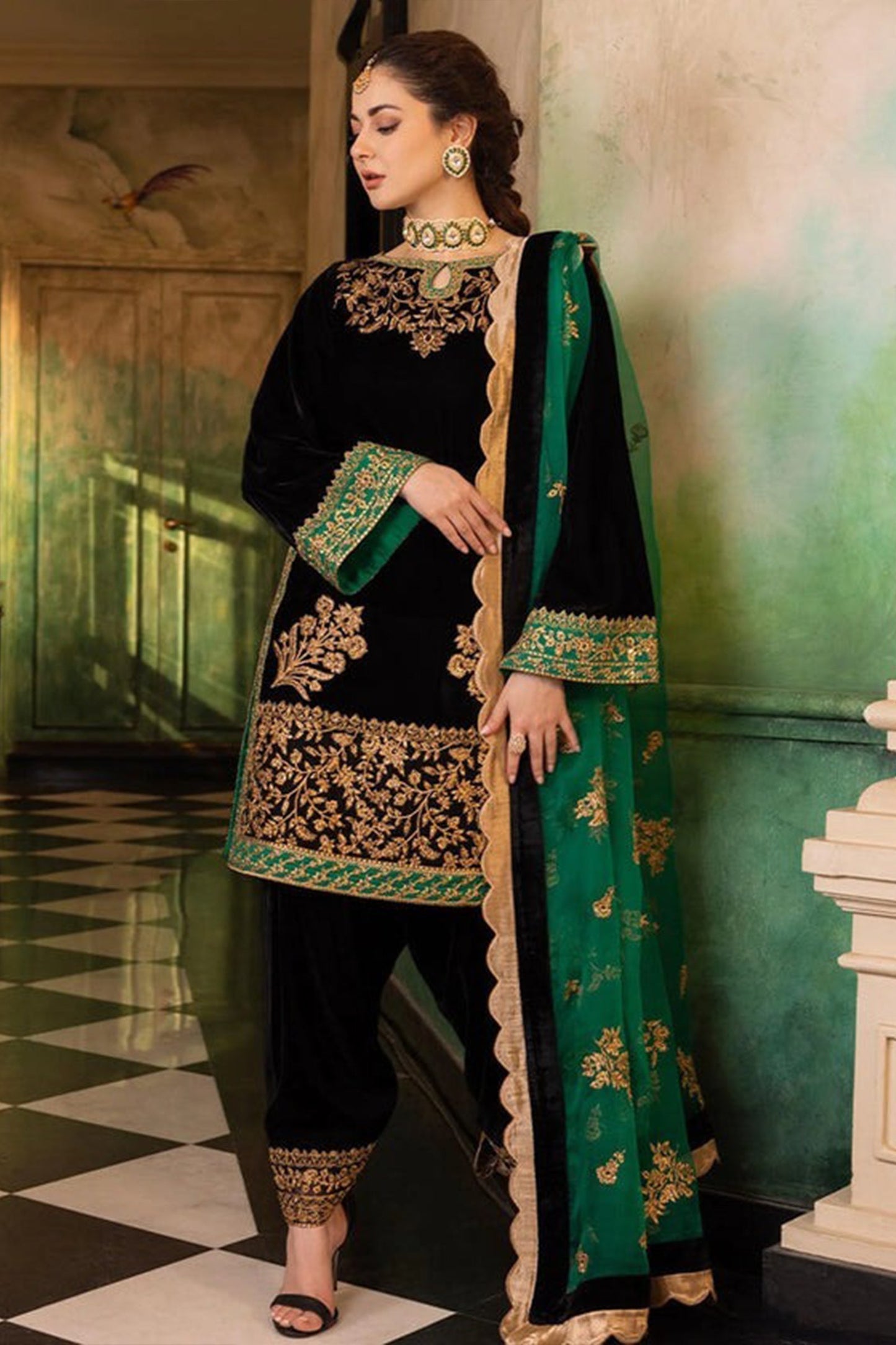 CF551-Velvet Winter Embroidered 3 Piece Dress With Organza embroidered Dopata