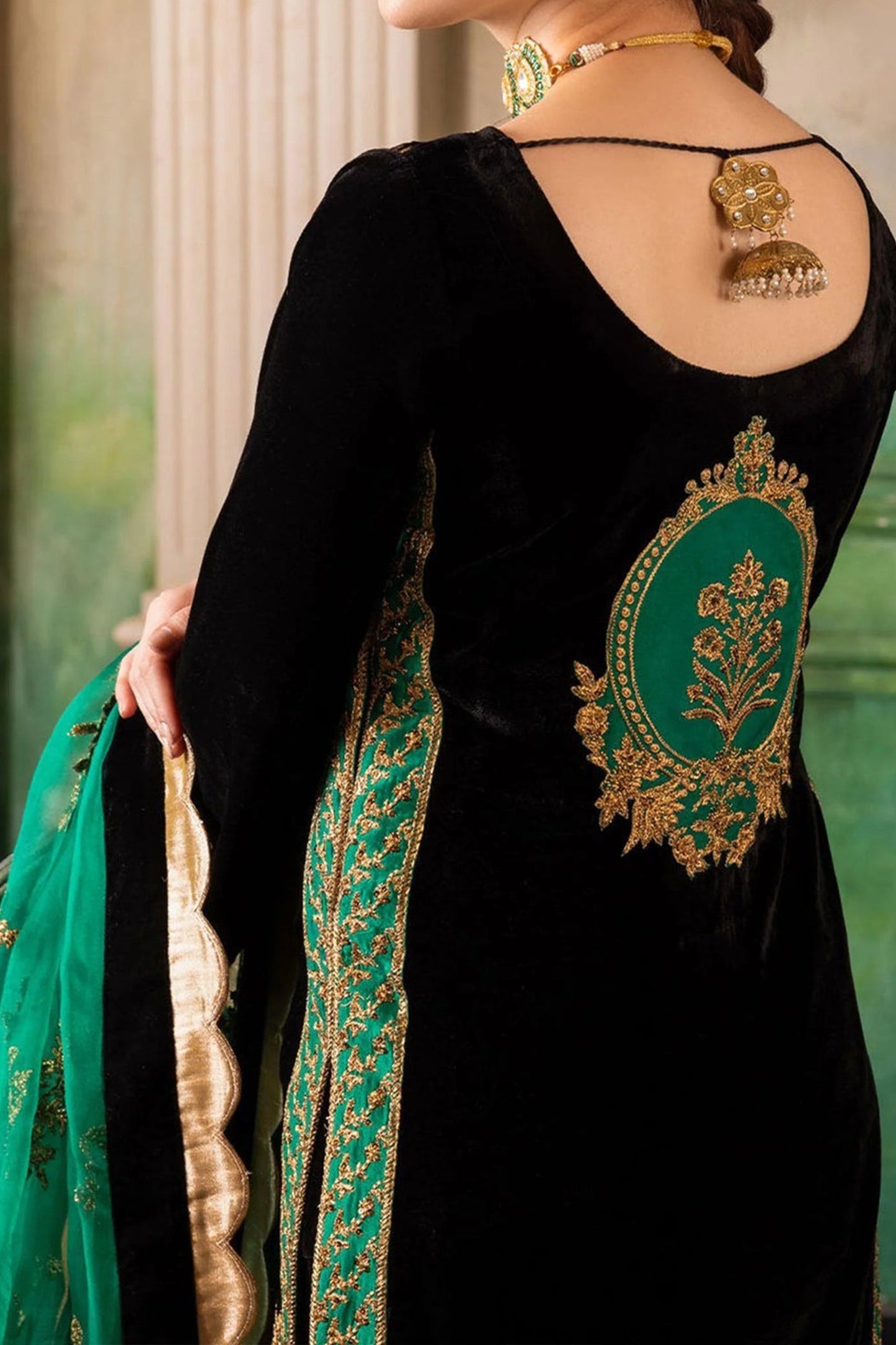 CF551-Velvet Winter Embroidered 3 Piece Dress With Organza embroidered Dopata