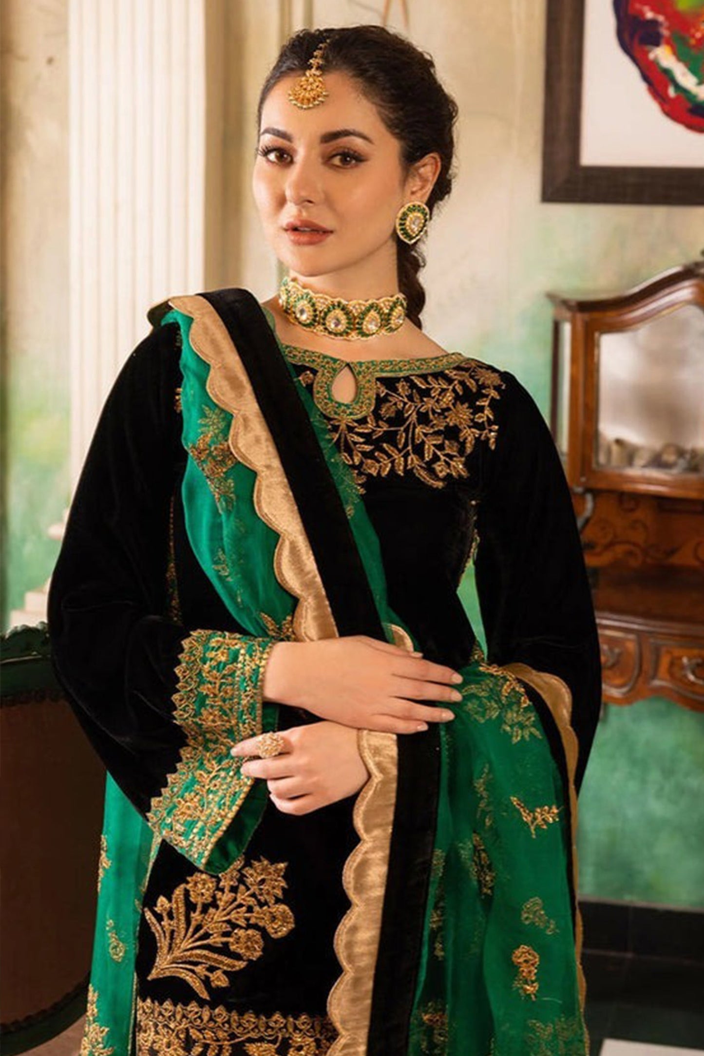 CF551-Velvet Winter Embroidered 3 Piece Dress With Organza embroidered Dopata