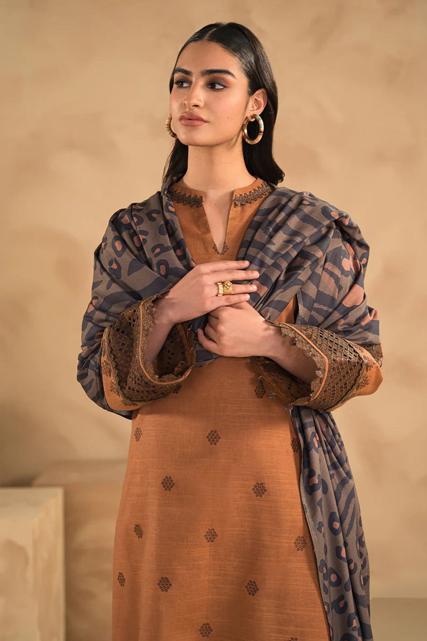 CF631-WINTER 3PC Dhanak Embroidered suit with Printed Shawll