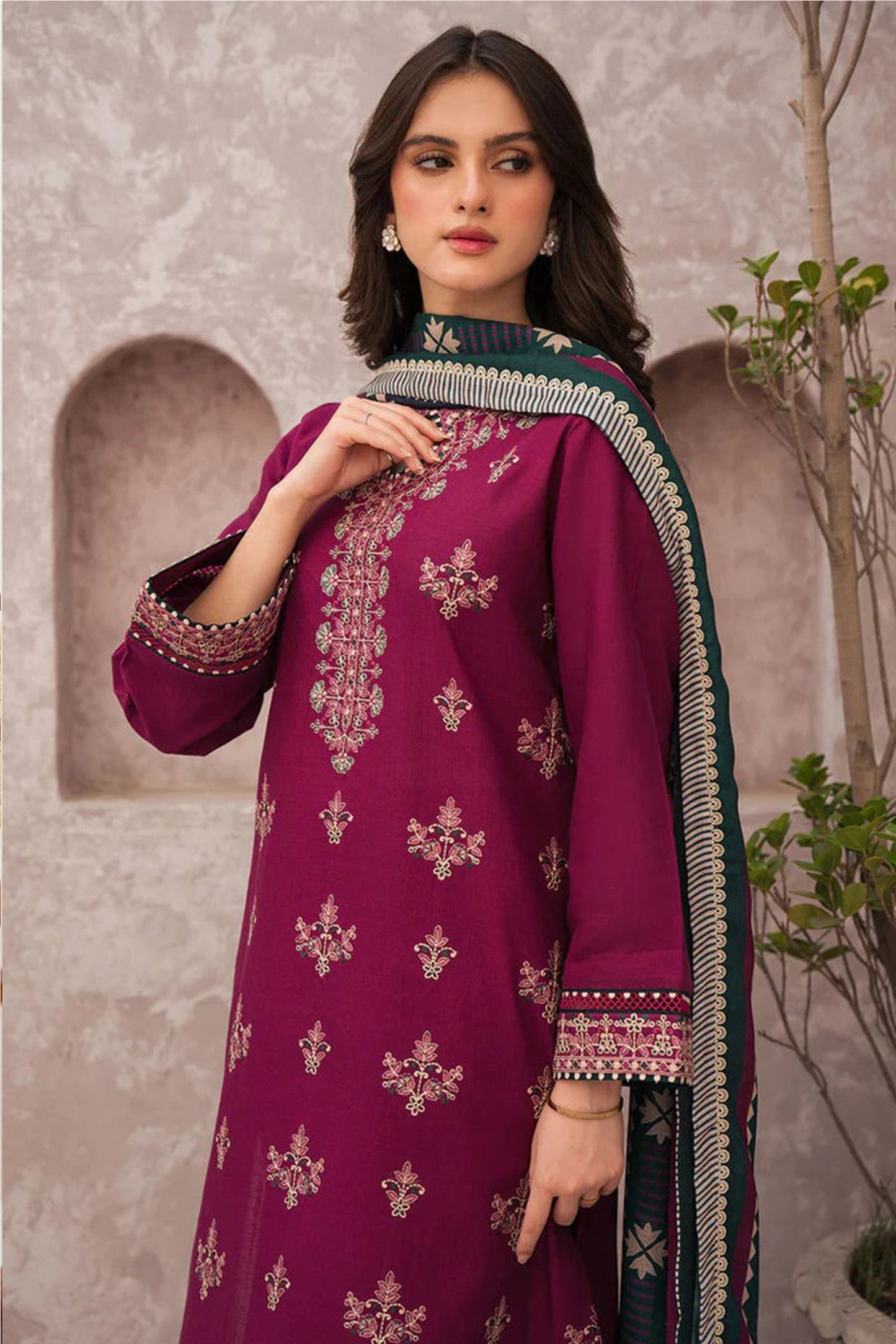 CF619-Jazmin WINTER 3PC Dhanak Embroidered suit with Printed Shawll
