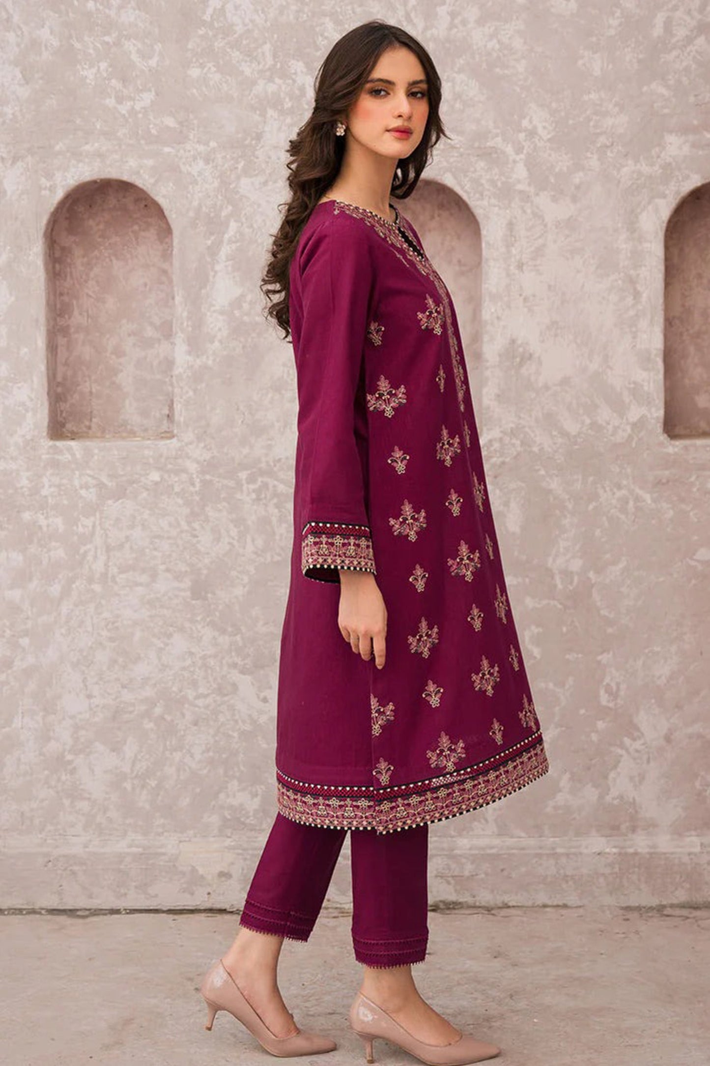 CF619-Jazmin WINTER 3PC Dhanak Embroidered suit with Printed Shawll