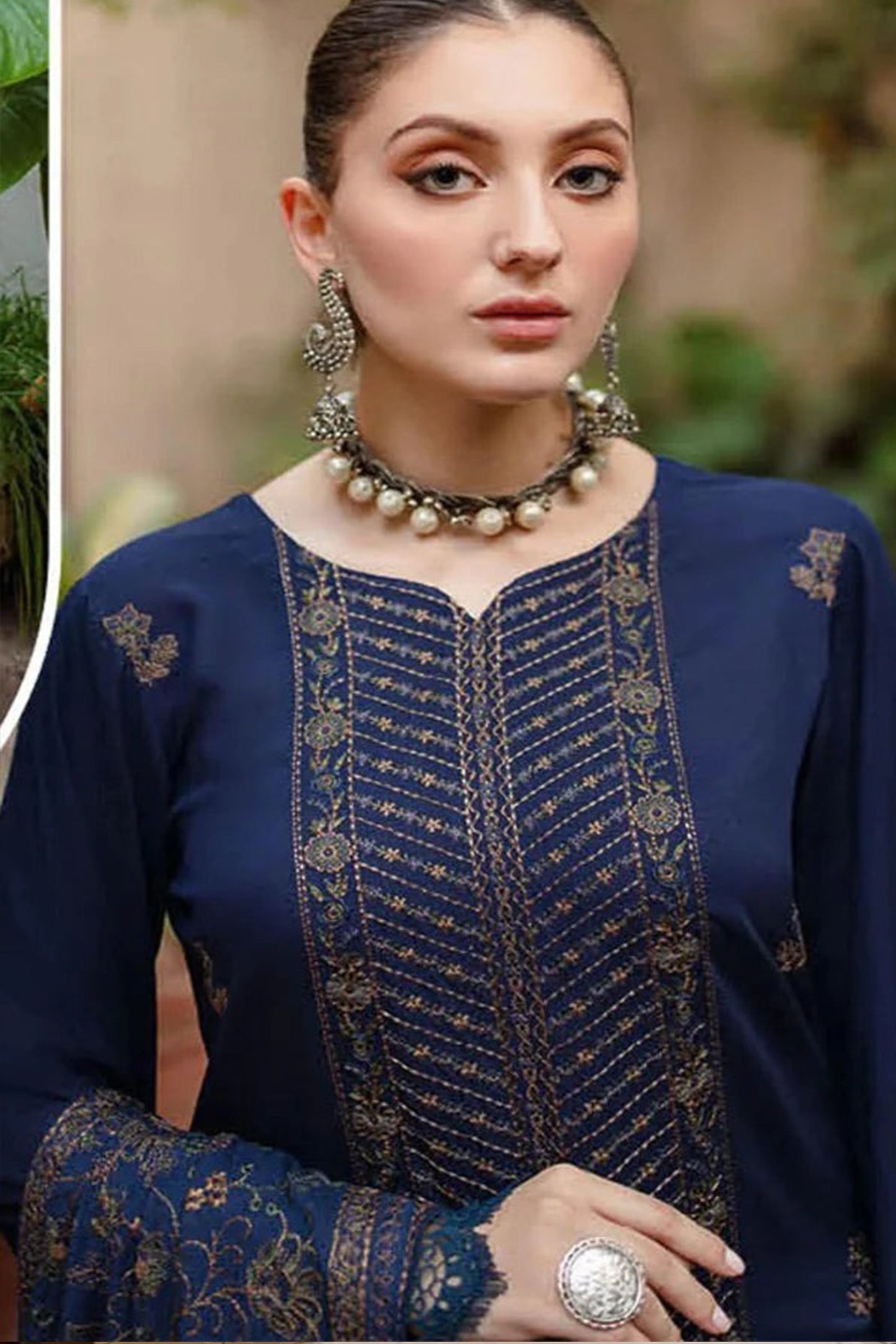 CF609-WINTER 3PC Embroidered Shirt With Heavy Embroidered Dhanak Shawl