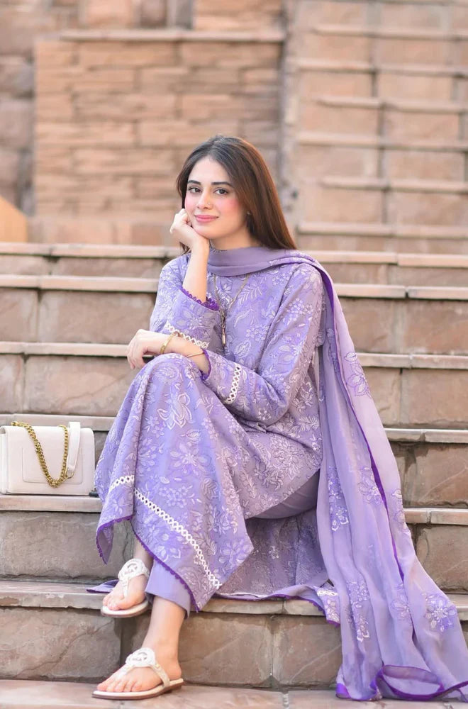 CF1020 - Breeze 3PC Lawn Embroidered Suit