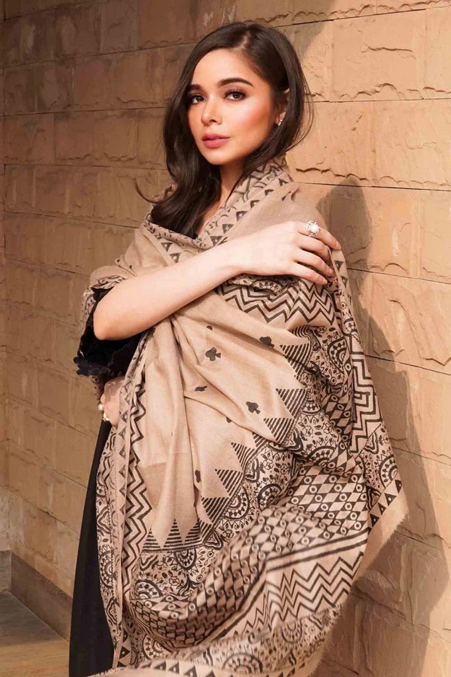 CF557-3PC Dhanak Winter Embroidered suit with Printed Shawll