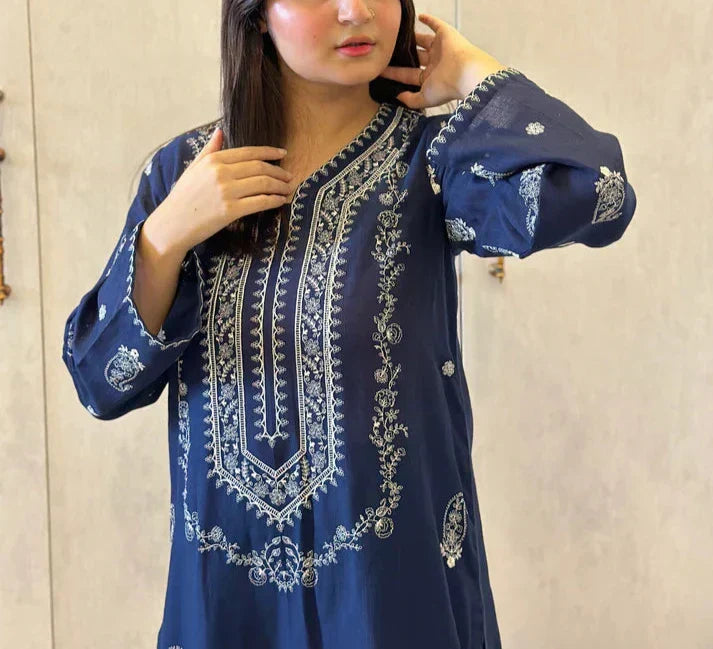 CF1066 - Urge - 2PC Lawn Embroidered Suit