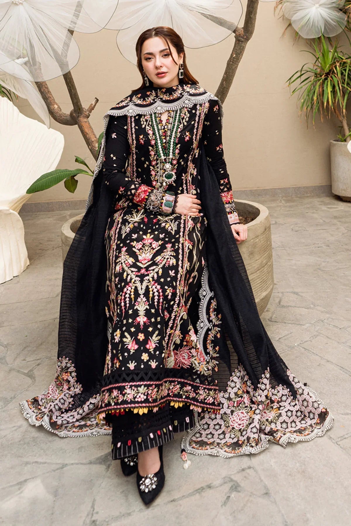 Qalamkar  CF1033 - - 3PC Lawn Embroidered Shirt with Embroidered Slub Net Dupatta
