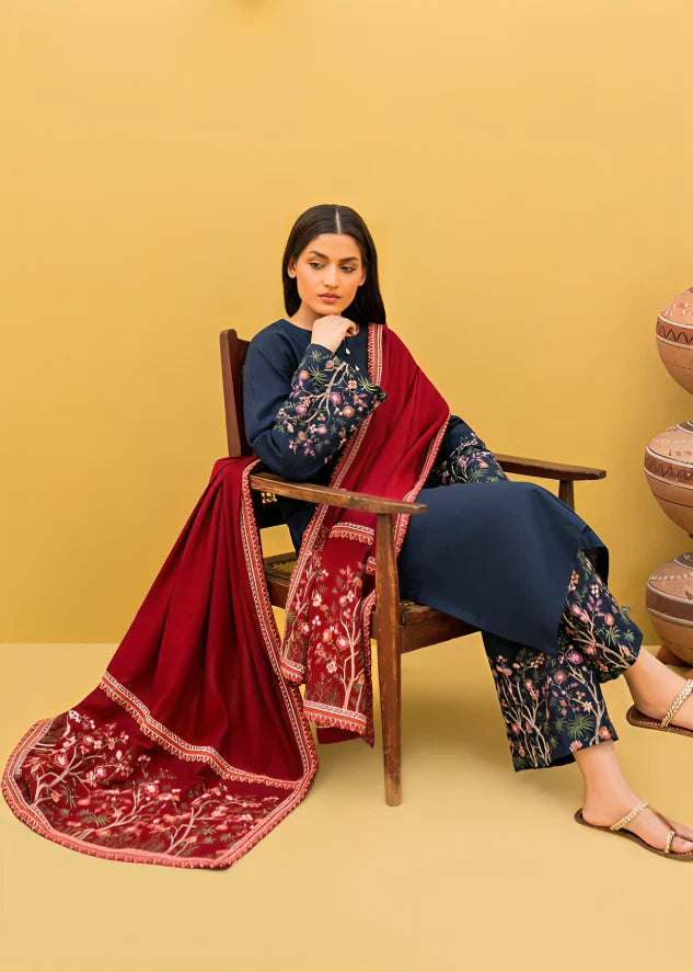 CF918-WINTER 3-Pc Embroidered Dhanak Suit with Heavy Embroidered Dhanak Shawll