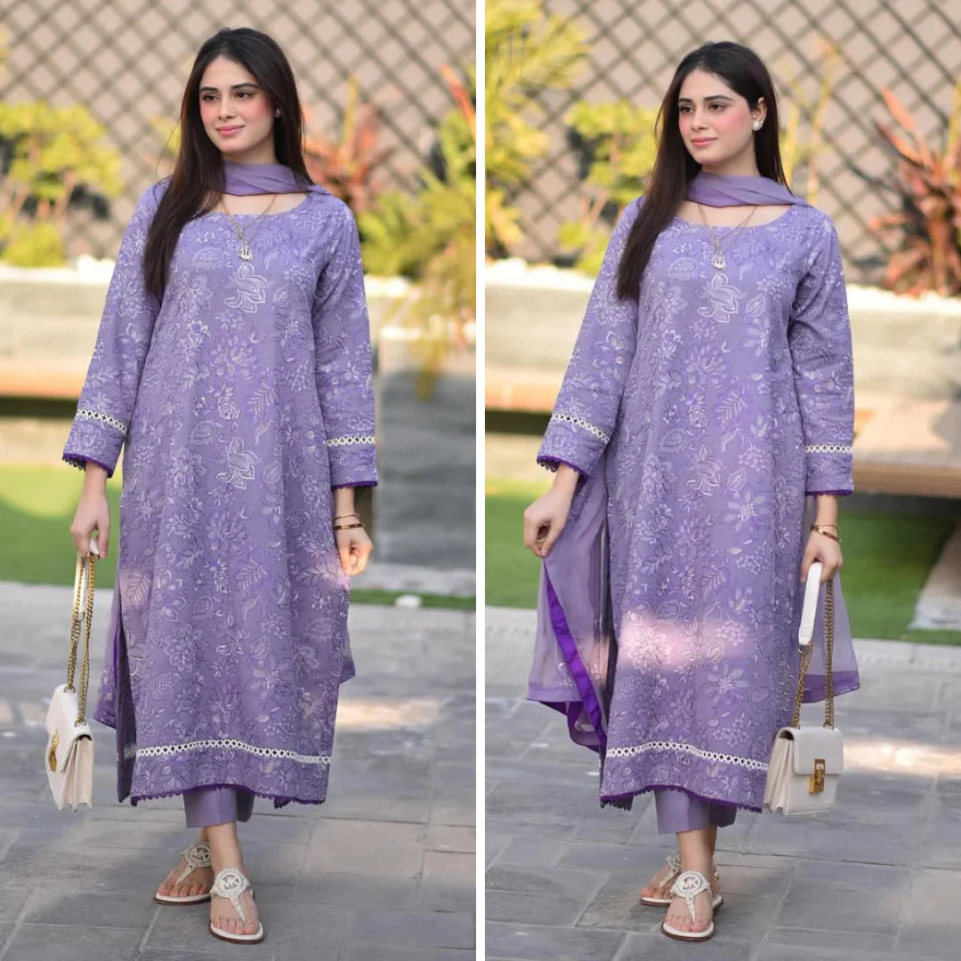 Breeze  CF1020 3PC Lawn Embroidered Suit