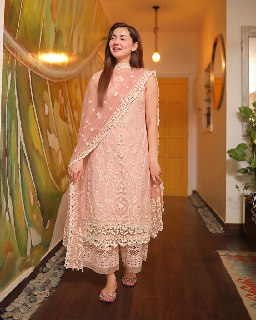 CF979 - Faiza Saqlain - 3PC Embroidered Lawn Suit