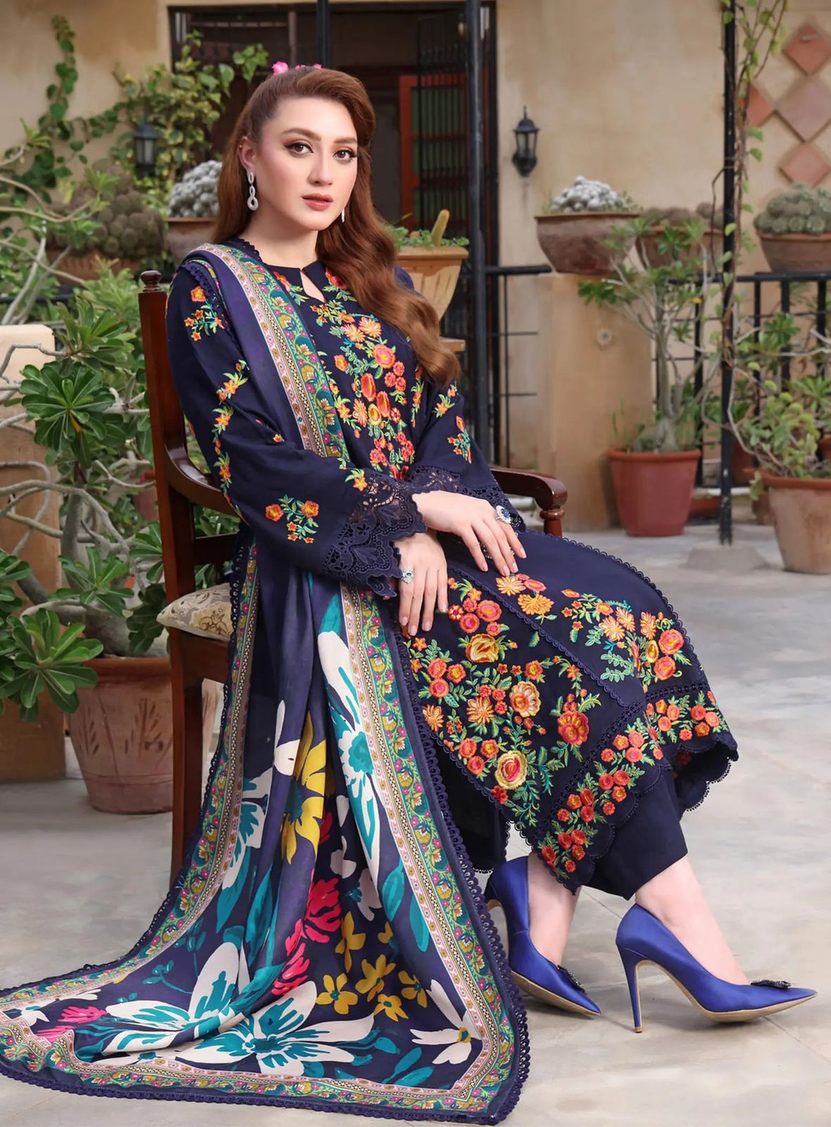 CF1251 UNSTITCHED WINTER BATIK-3PC DHANAK EMBROIDERED SHIRT WITH COURTRAI PRINTED SHAWL Regular