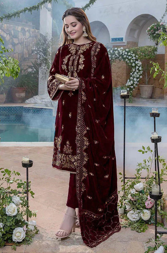 CF401 -WINTER Embroidered Velvet Three piece With Velvet Shawl Winter Collection